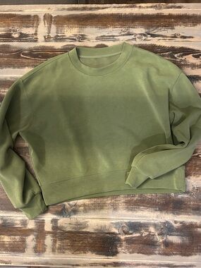 Lululemon Perfectly Oversized Cropped Crew Softstreme